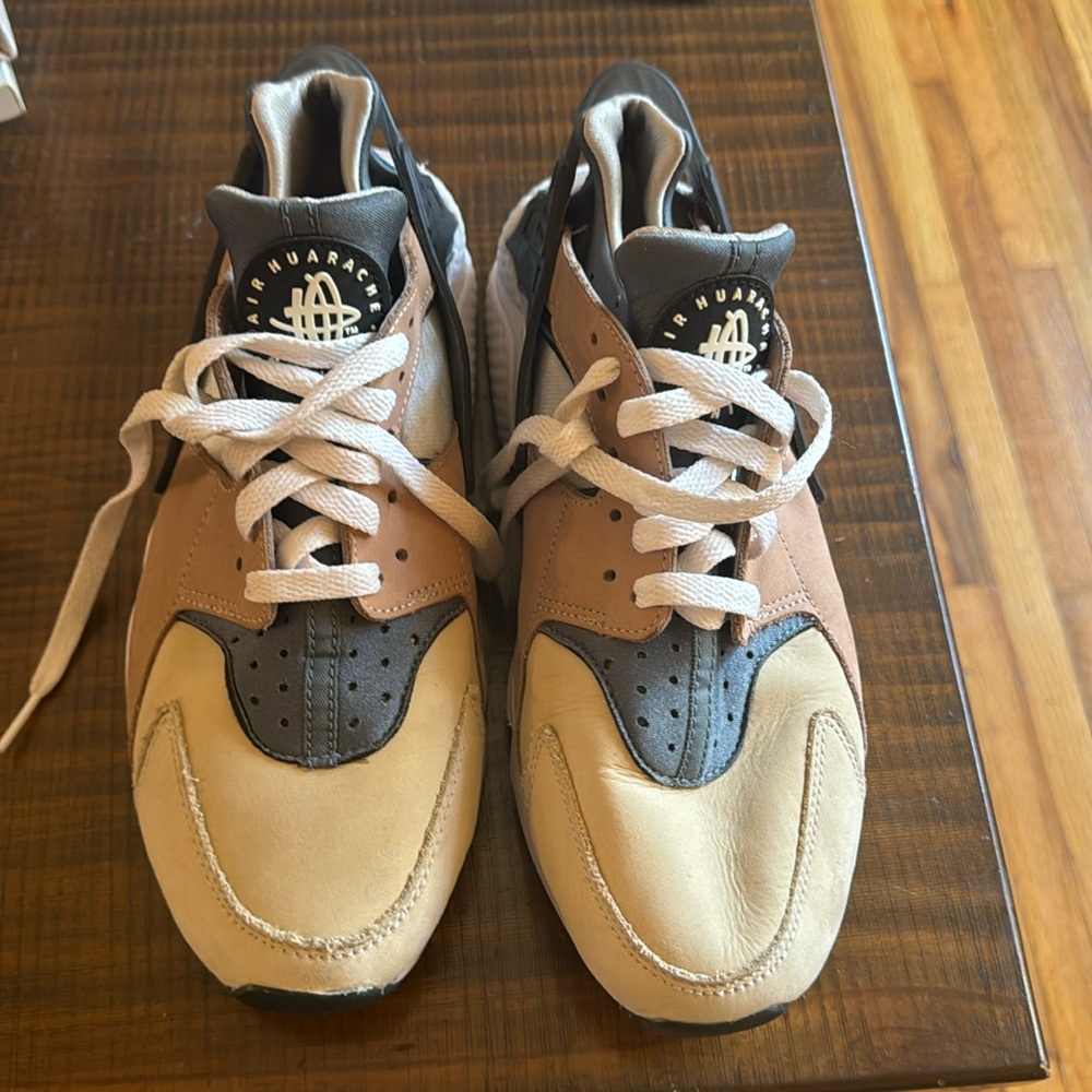 Women’s Nike Air Huarache